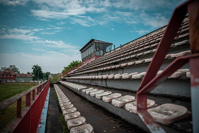 杰伦·布朗：沃尔什打得很好，但他得保持谦逊继续干脏活累活